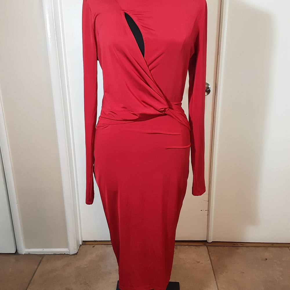 Elegant Red Long Sleeve Dress